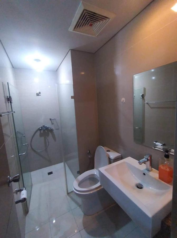 Rqui Condotel Newport Pasay Kültér fotó