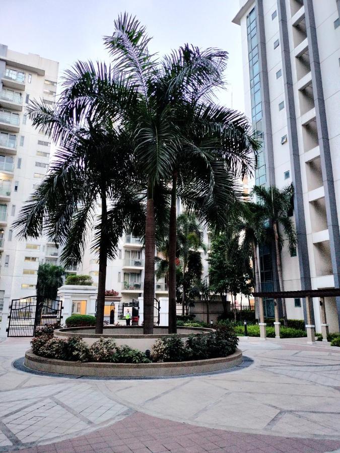 Rqui Condotel Newport Pasay Kültér fotó
